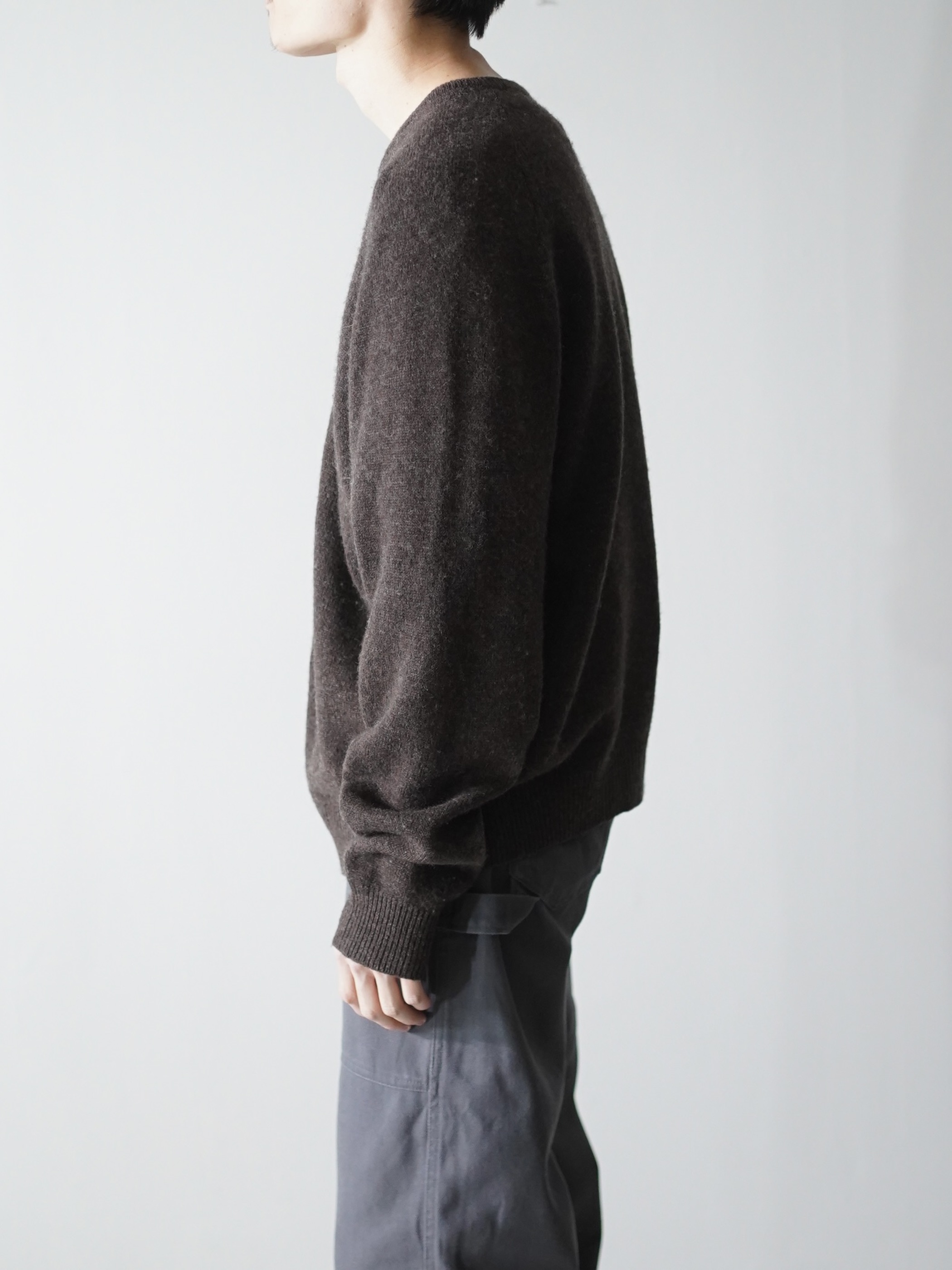 STRUCTURE URBAN WEAR 100% Lambwool V-neck knit sweater/Made in Hong Kong