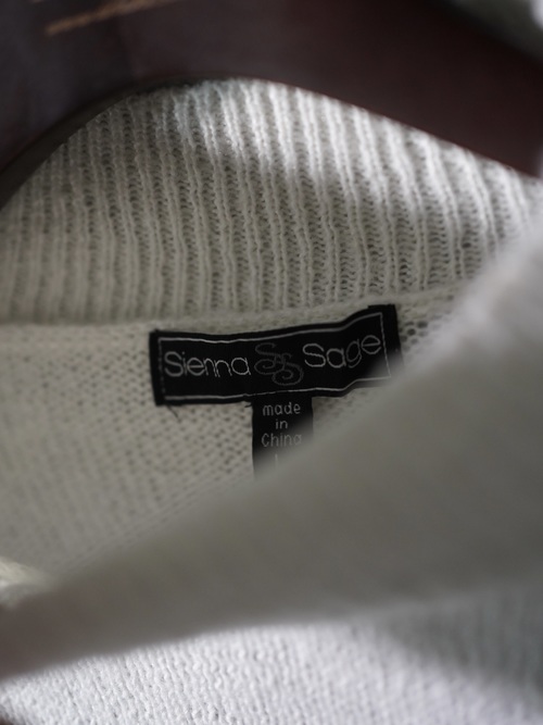 Sienna Sage Mock-neck border design knit sweater