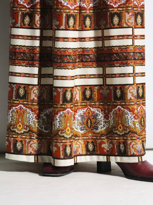 Paysley pattern maxi skirt