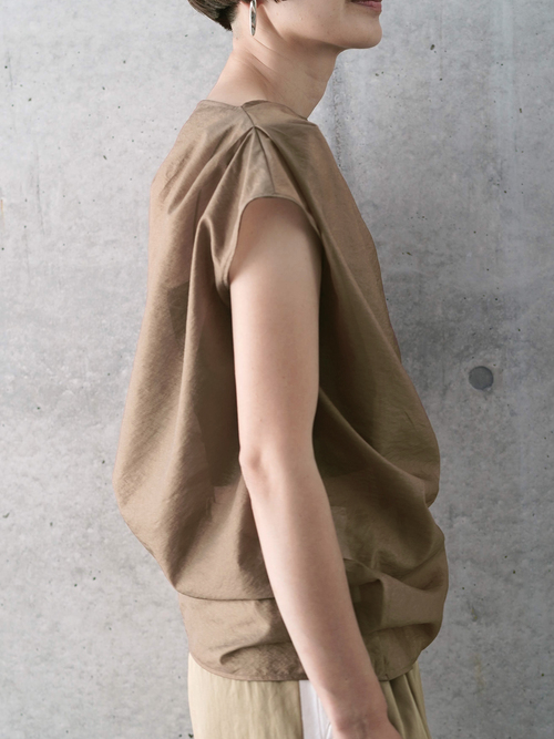 Asymmetry Vacation Shirt