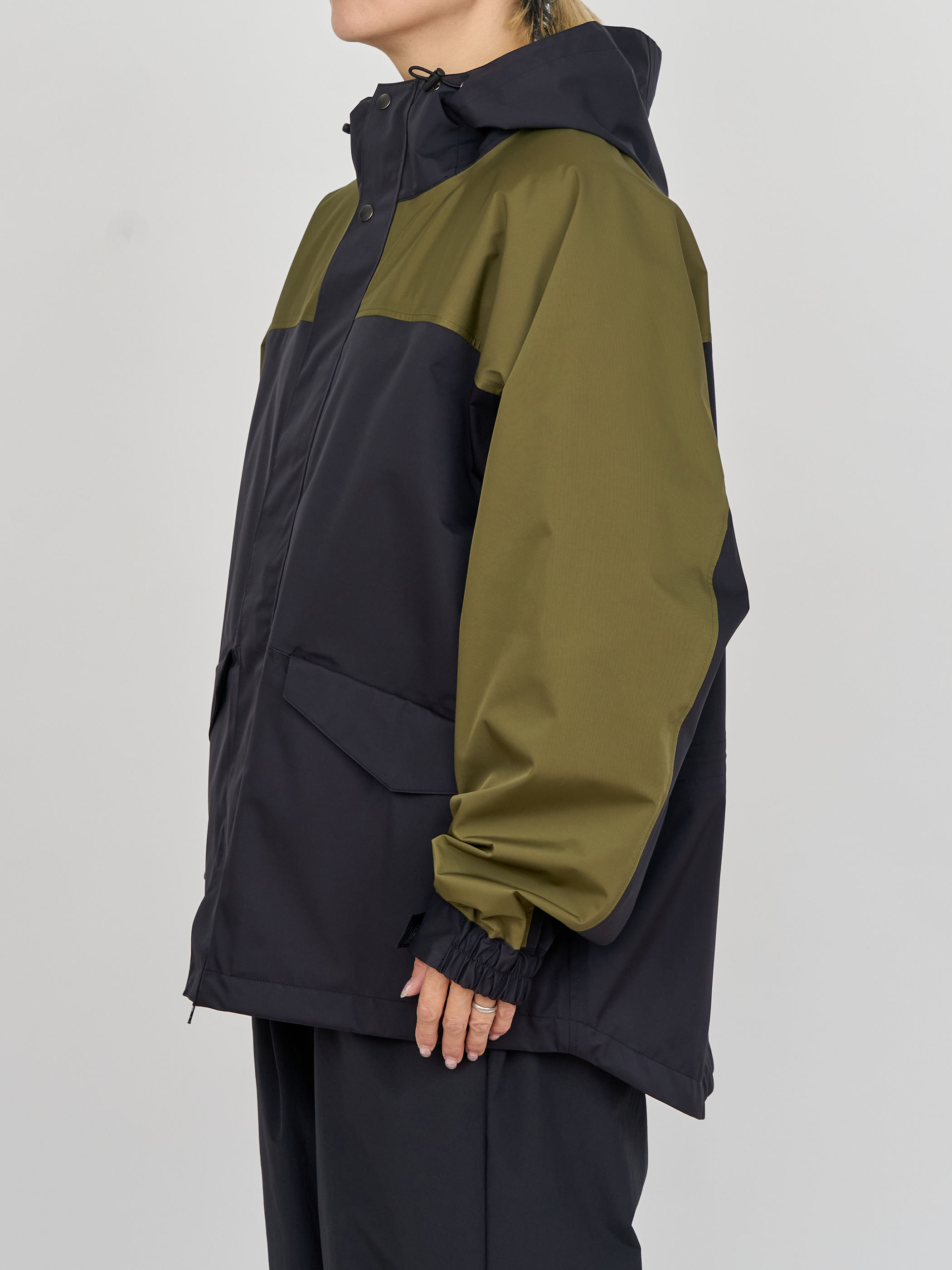 【受注商品】two-tone mountain parka・BLACK×KHAKI 【受注商品】two-tone mountain parka・BLACK×KHAKI