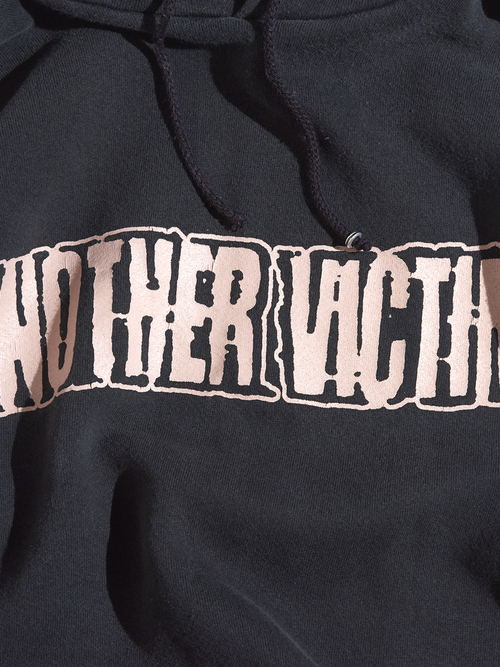 2000s "ANOTHER VICTIM" sweat hoodie -BLACK-