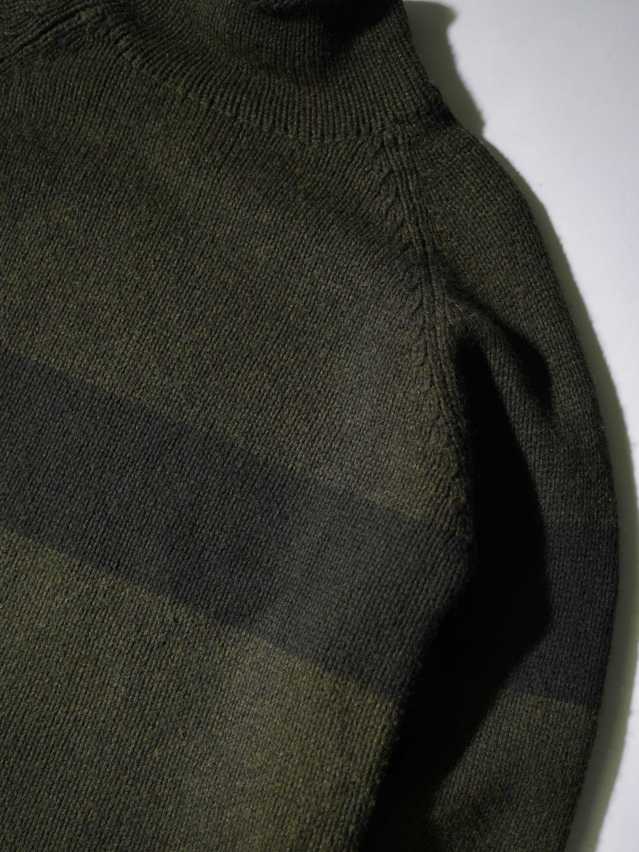 1990's NORTHERN APPAREL Line design Roll-neck Lambswool knit sweater