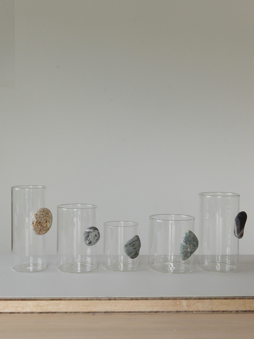 floating stone / 石付きグラス W4