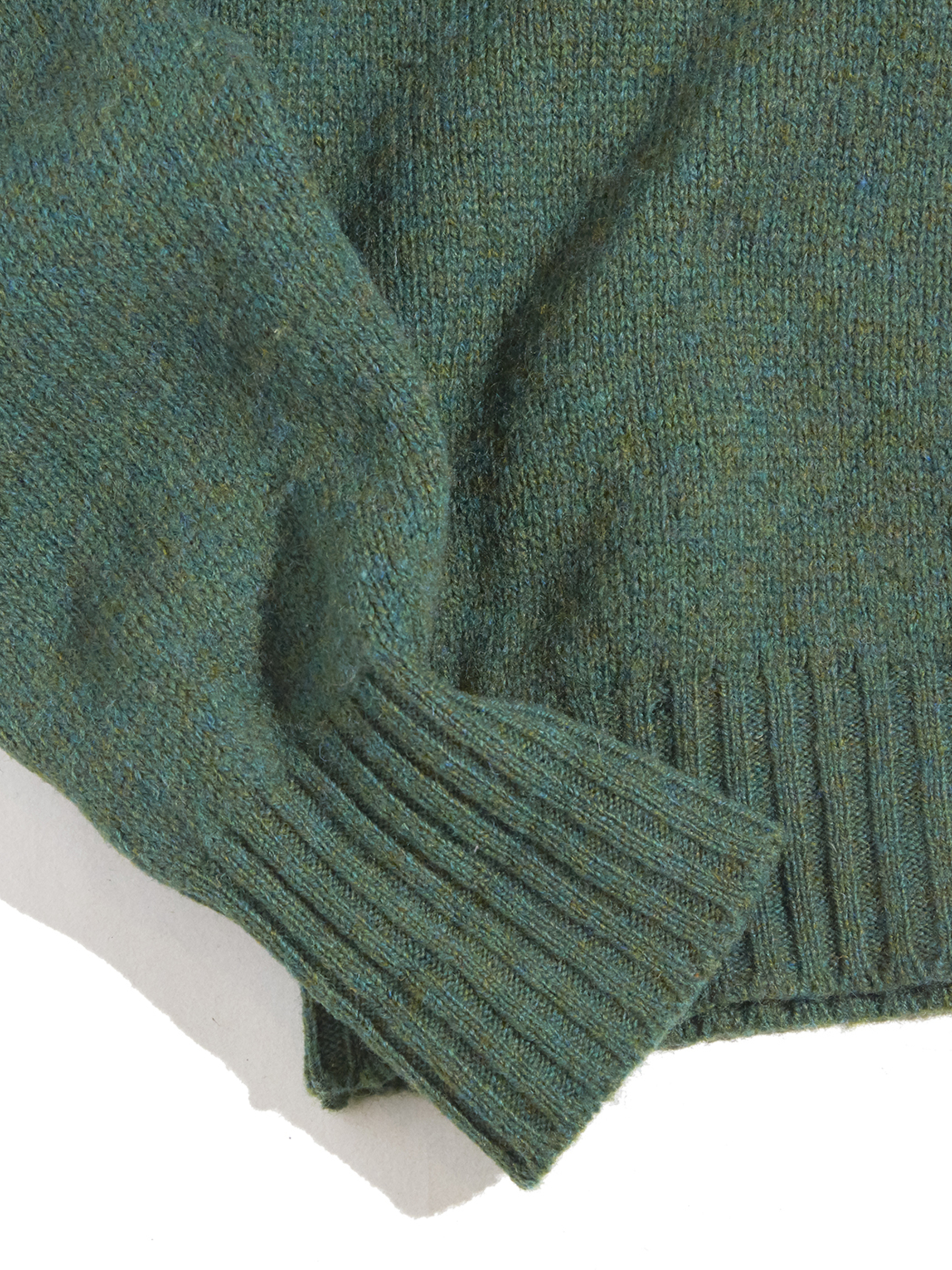 1970s "Alan Paine" shetland wool knit -MOSS-