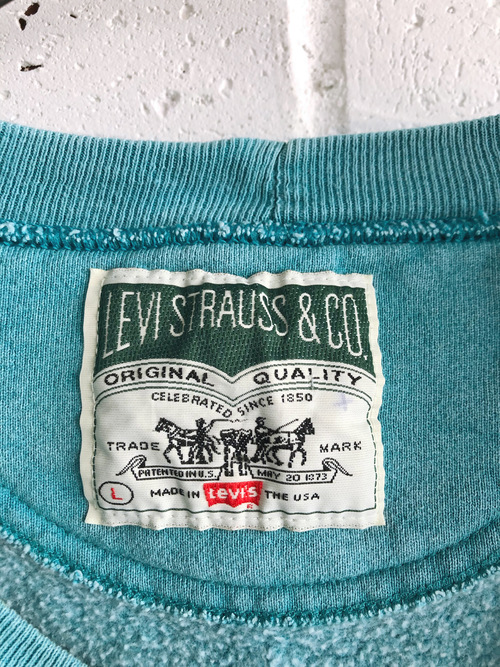 90’s《Levi’s》Over Size Cut-off Design Sweat shirt