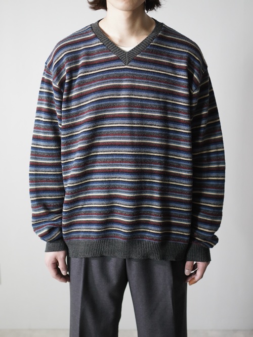 ROUNDTREE&YORKE Acrylic×Wool border V-neck knit sweater/Made in Italy