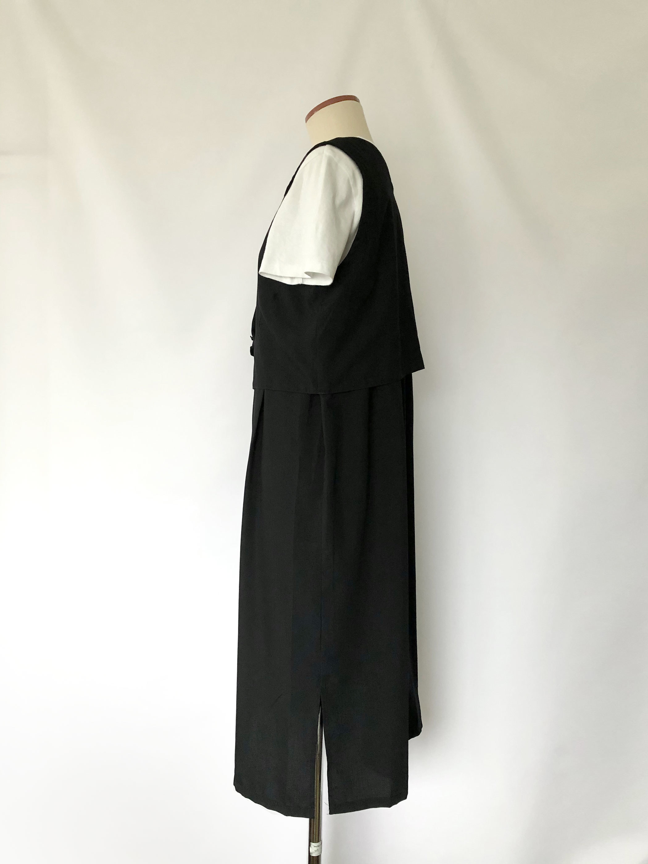 Flare Point - Dress - Black -