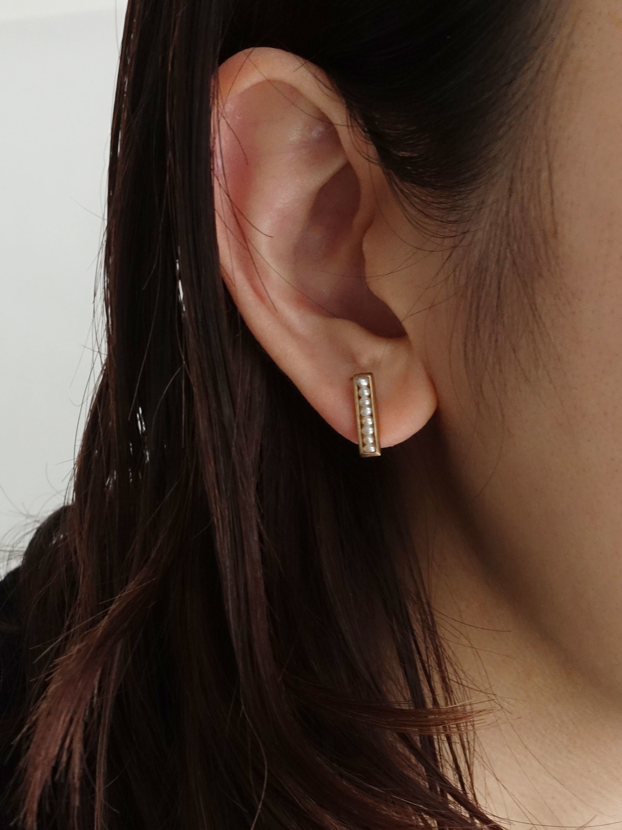 〈SIDE〉line pearl earring K10YG