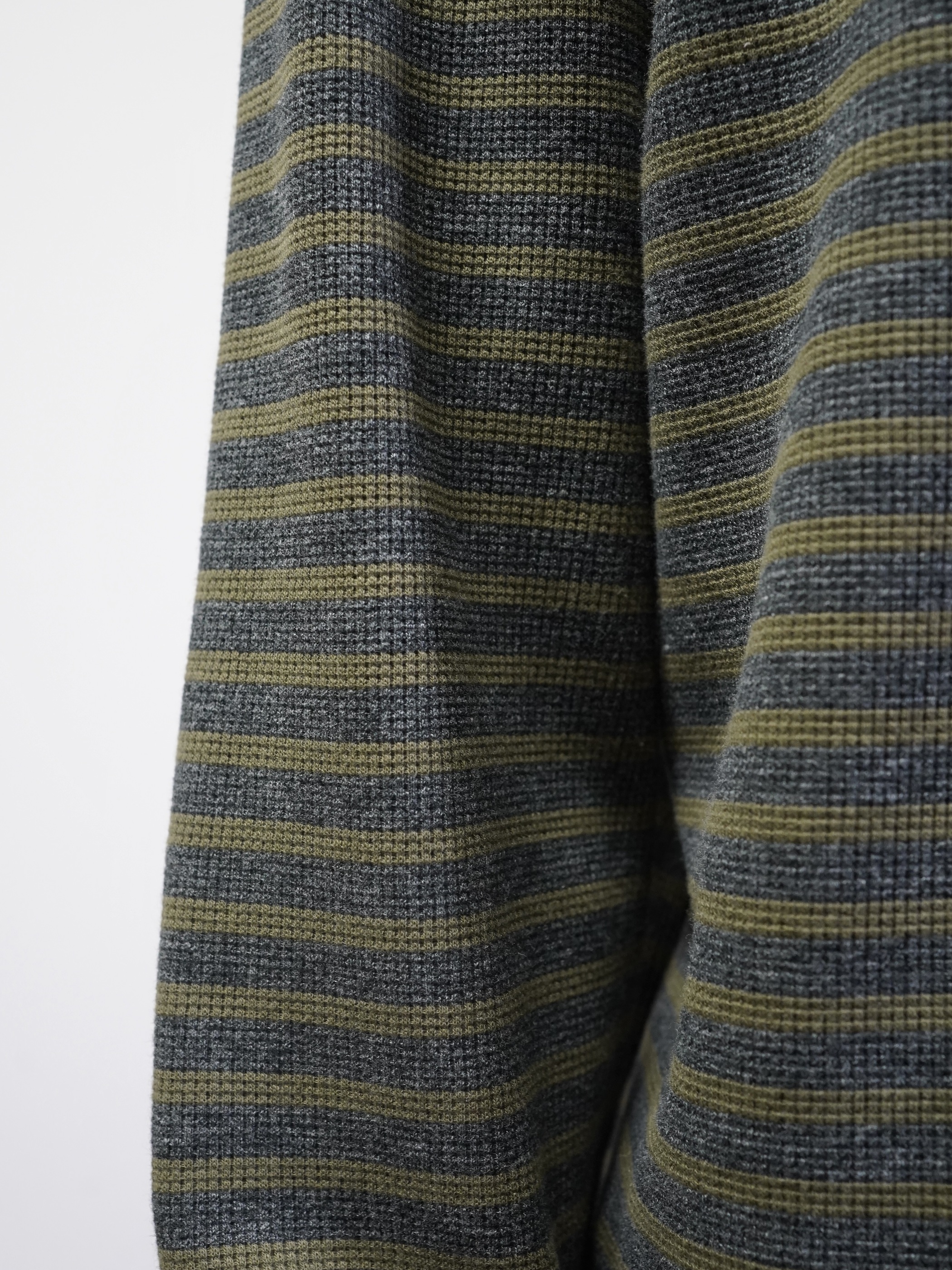 00's BANANA REPUBLIC henry border thermal cut sew