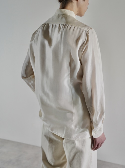 Vintage SAKS FIFTH AVENUE 100% Pure silk satin Dress shirt / Made in Hong Kong