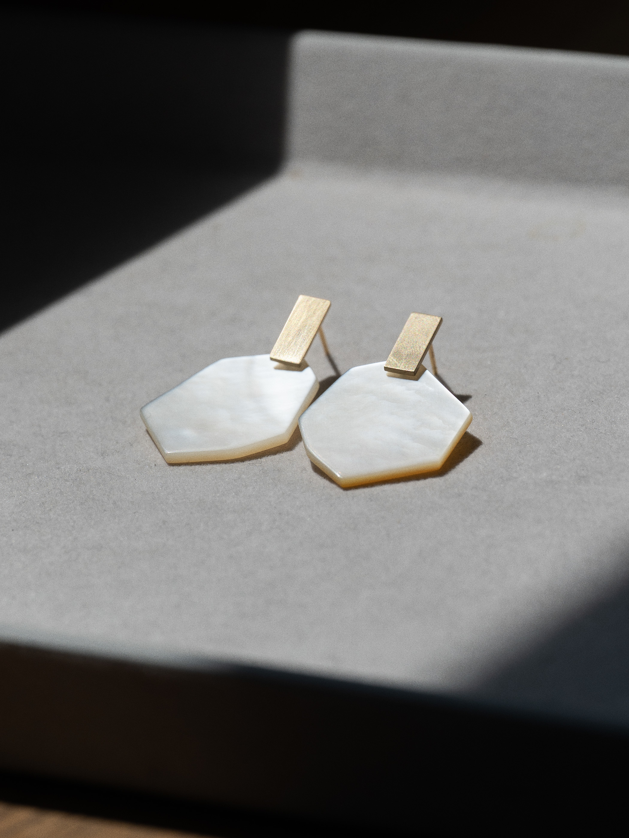 CANDY 白蝶貝 ピアス