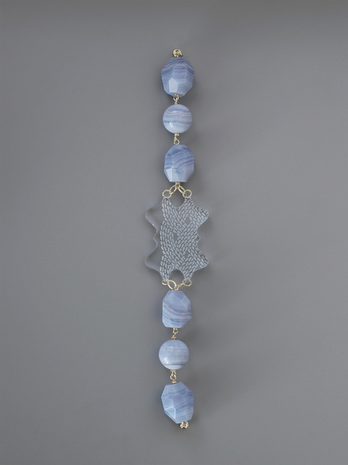 Bluelace magnet bracelet