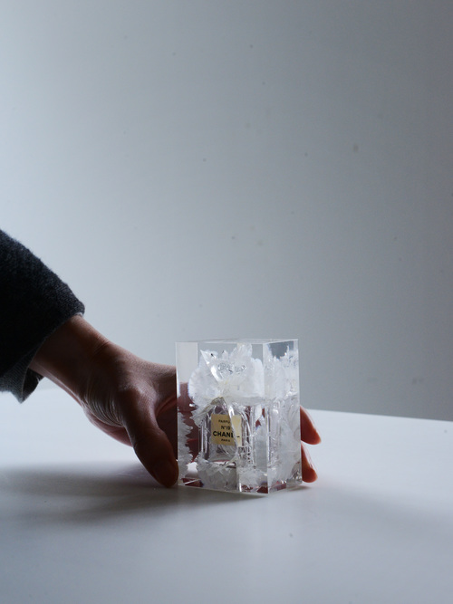 Acrylic object S04