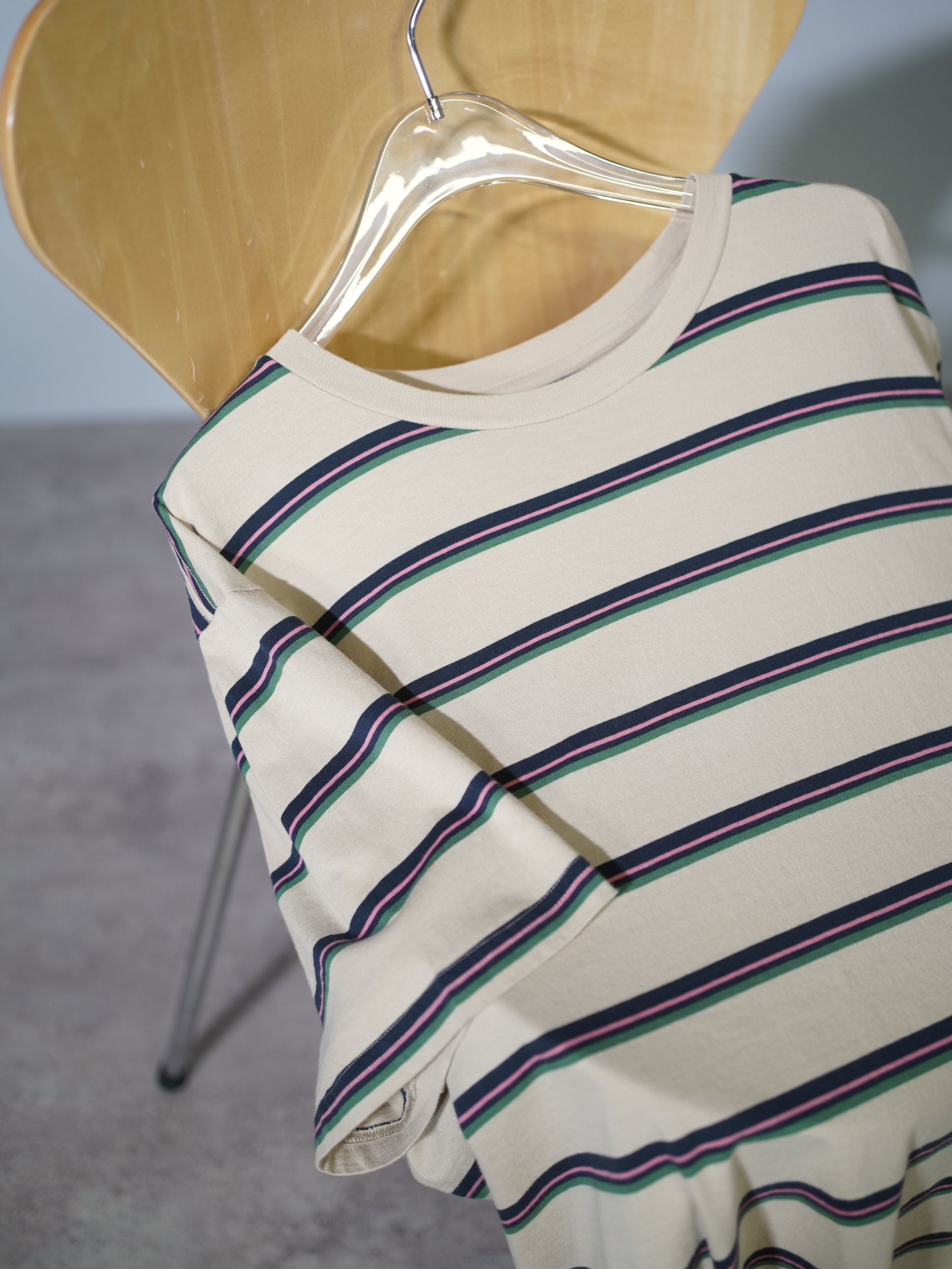 OLD NAVY Border T-shirt / Made in India