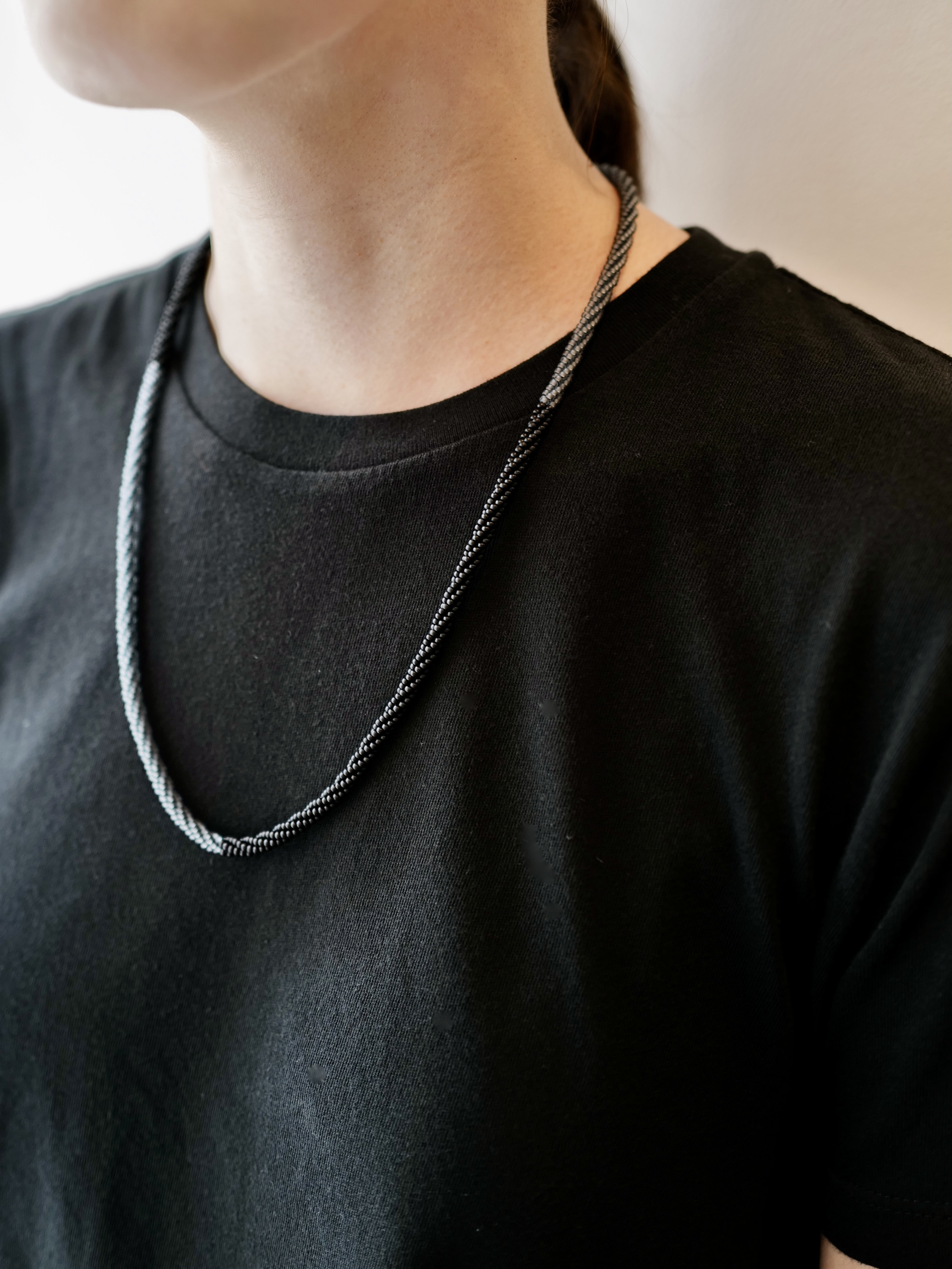 Christine Alberts / Necklace no.3 grey - gallery deux poissons online