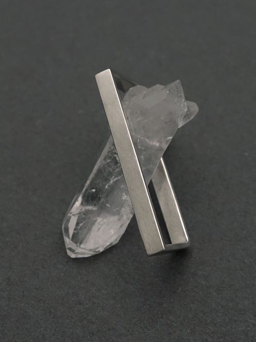 〈INSIDE〉quartz earring L