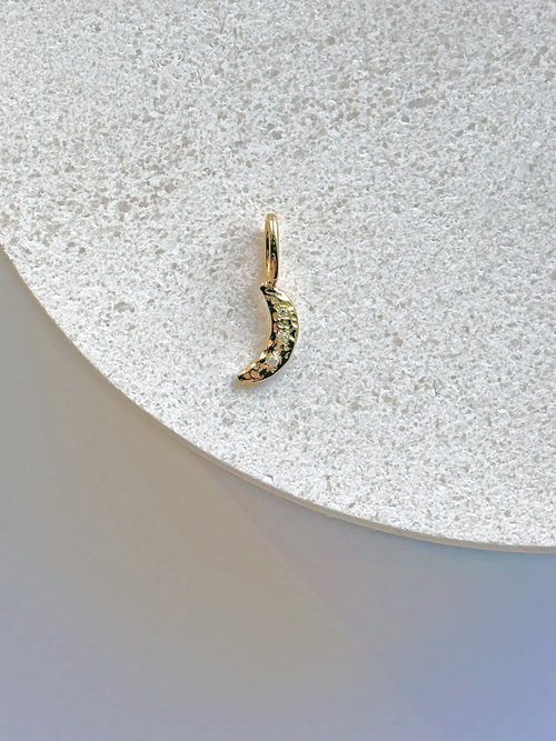 HOLIDAY COLLECTION 2025 ‘ THE QUIET LANDSCAPE ‘ _MOON