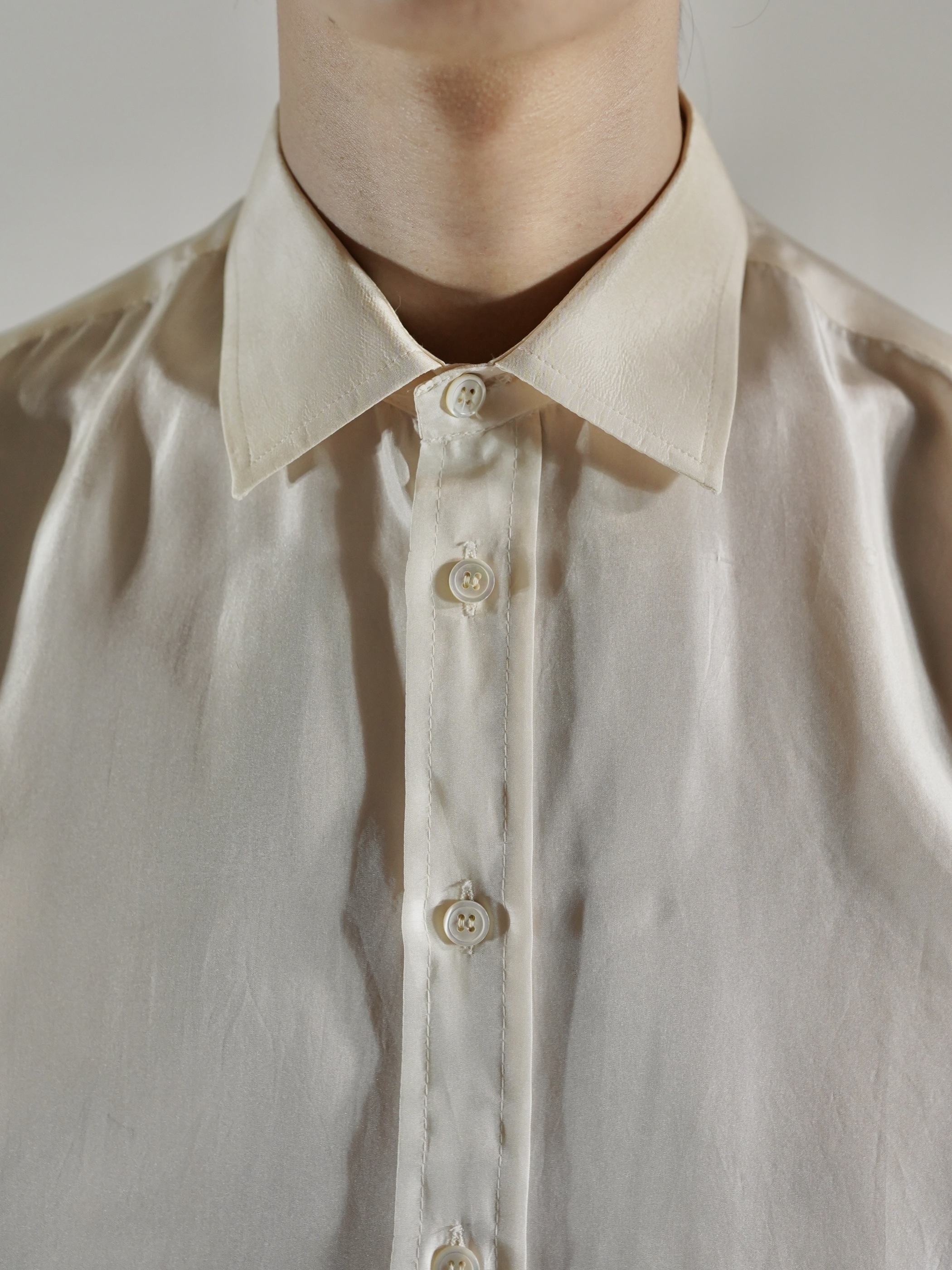 Vintage SAKS FIFTH AVENUE 100% Pure silk satin Dress shirt / Made in Hong Kong