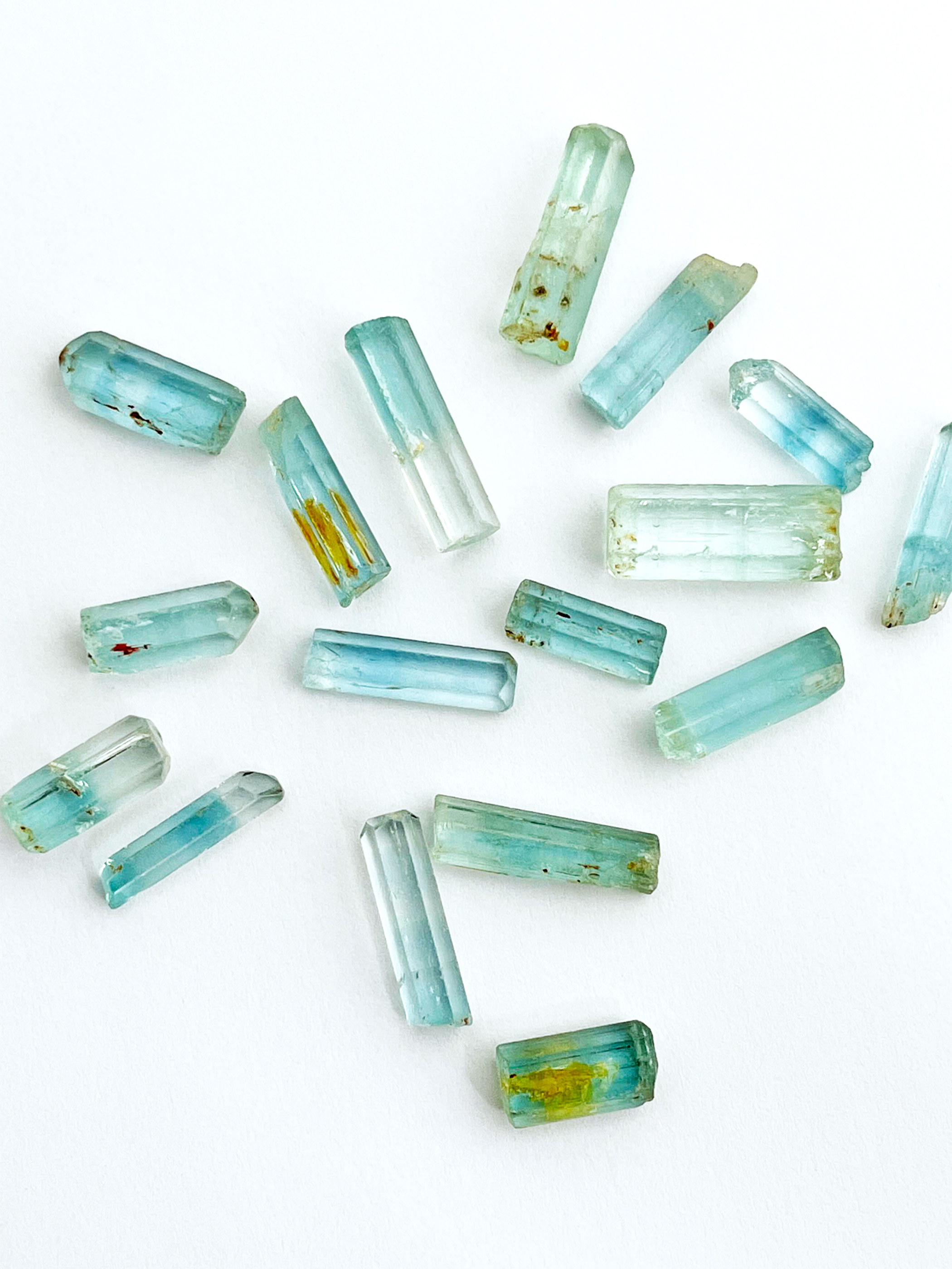 LiniE Official Site | AQUAMARINE ROUGH PIERCE