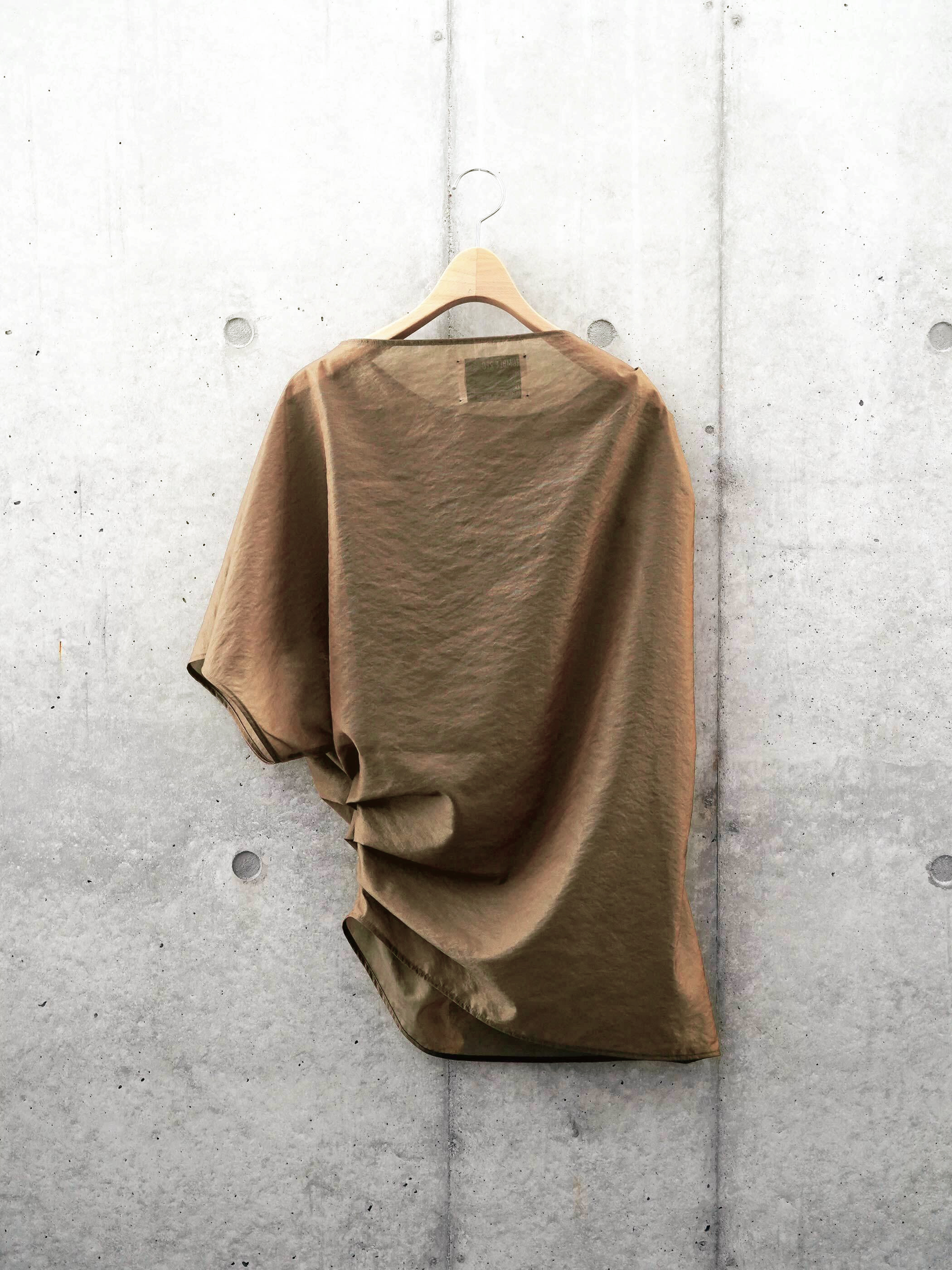 Asymmetry Vacation Shirt