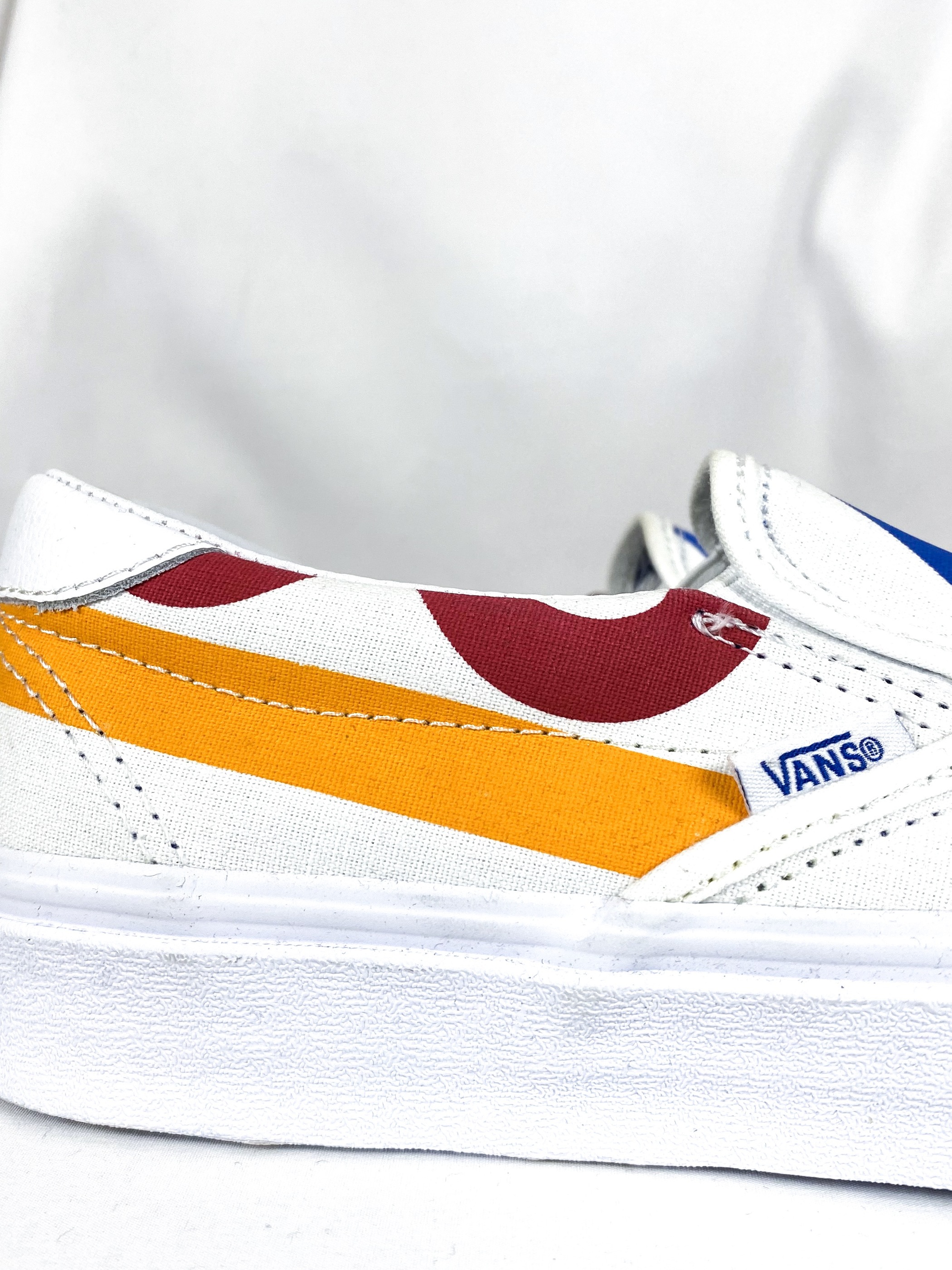 puma black ribbon red