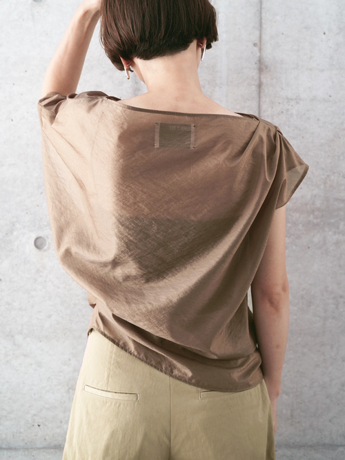 Asymmetry Vacation Shirt