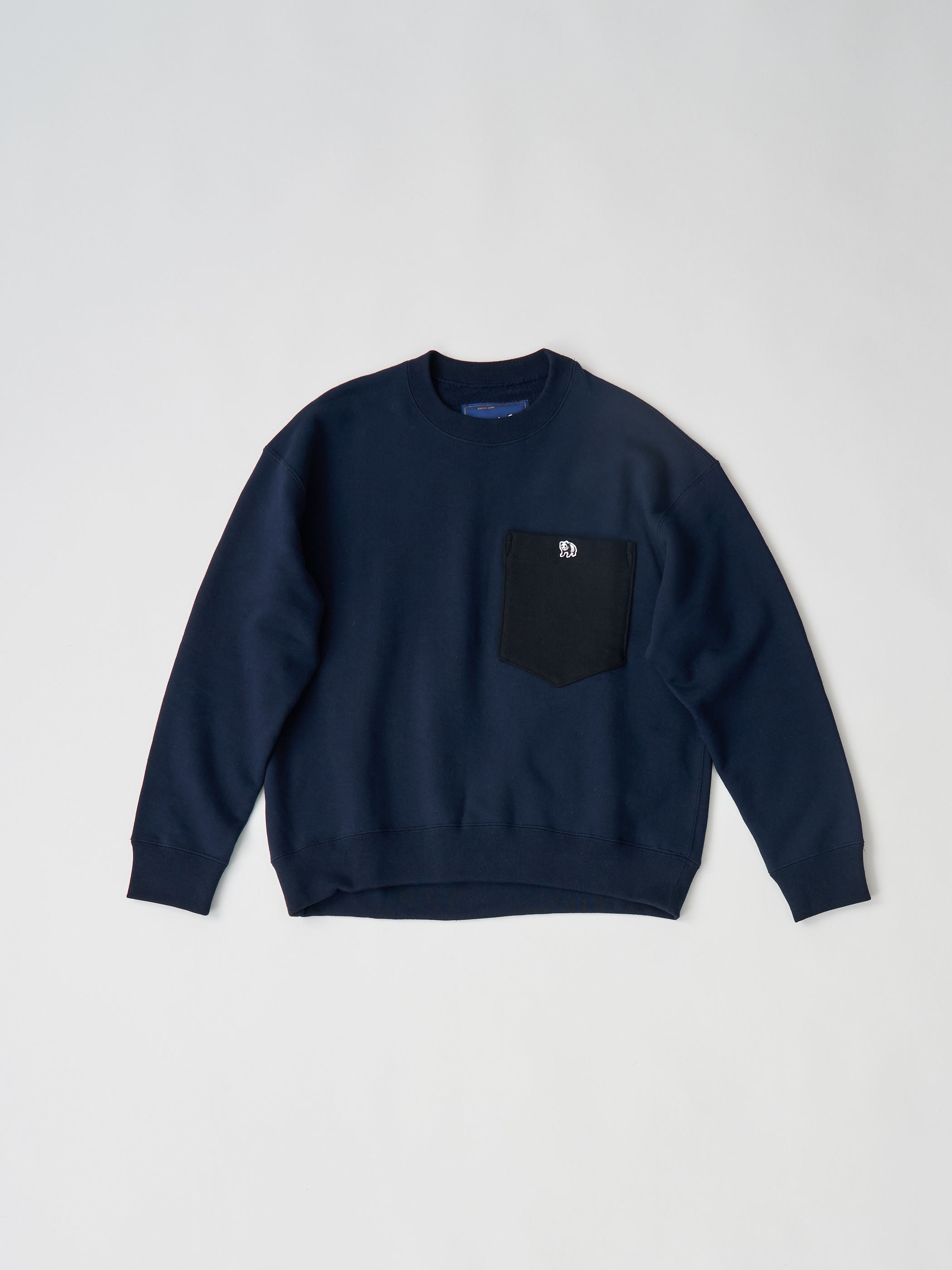 【受注商品】big pocket sweat shirt・NAVY