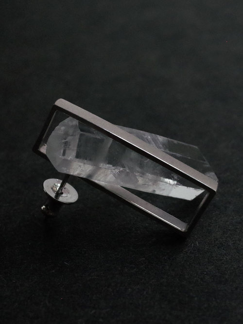〈INSIDE〉quartz earring L