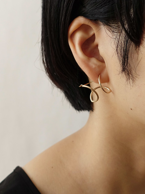 〈ANALYZE〉around earring