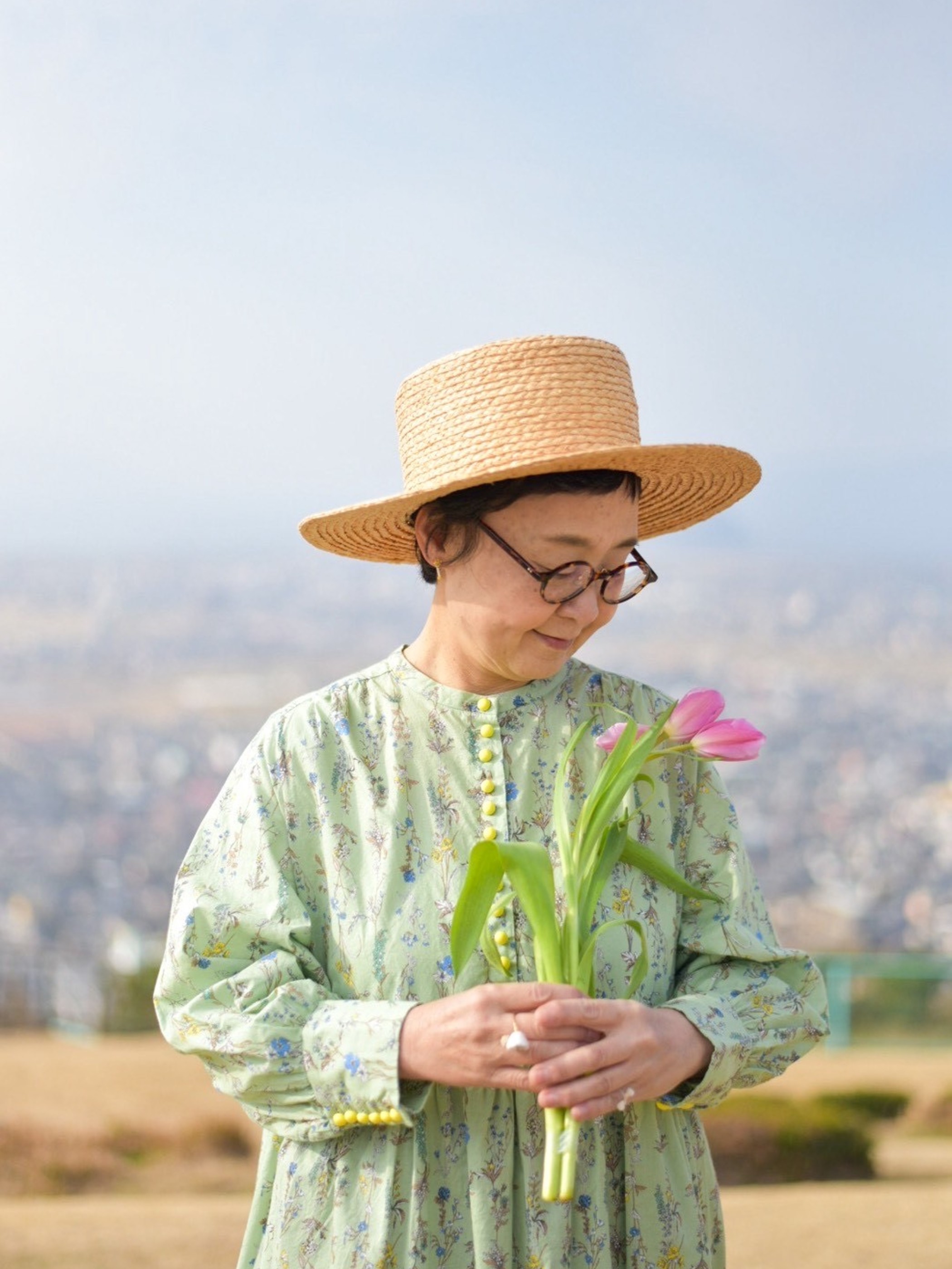 ゆ*な様 pot and tea リバティ　小花柄　ワンピース pot and tea | 2026 spring new ノーカラーロング花柄ワンピース