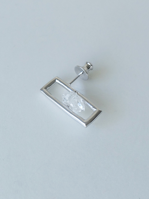 〈INSIDE〉quartz earring 2 S