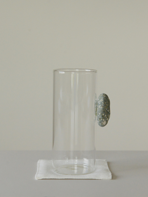 floating stone / 石付きグラス H1