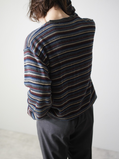 ROUNDTREE&YORKE Acrylic×Wool border V-neck knit sweater/Made in Italy