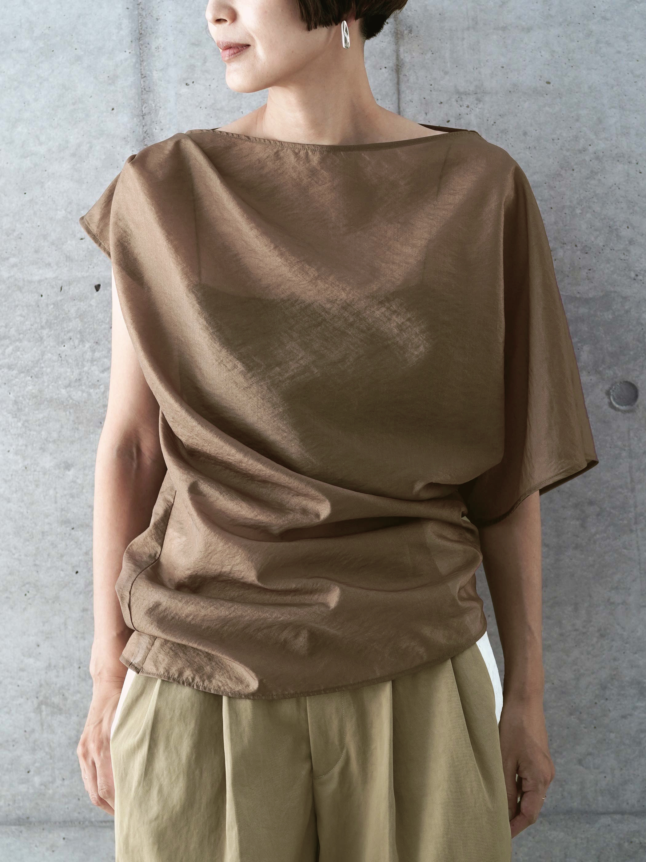 Asymmetry Vacation Shirt