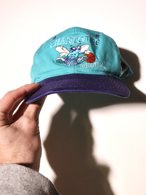 Vintage CHARLOTTE HORNETS 旧logo 6panel team cap