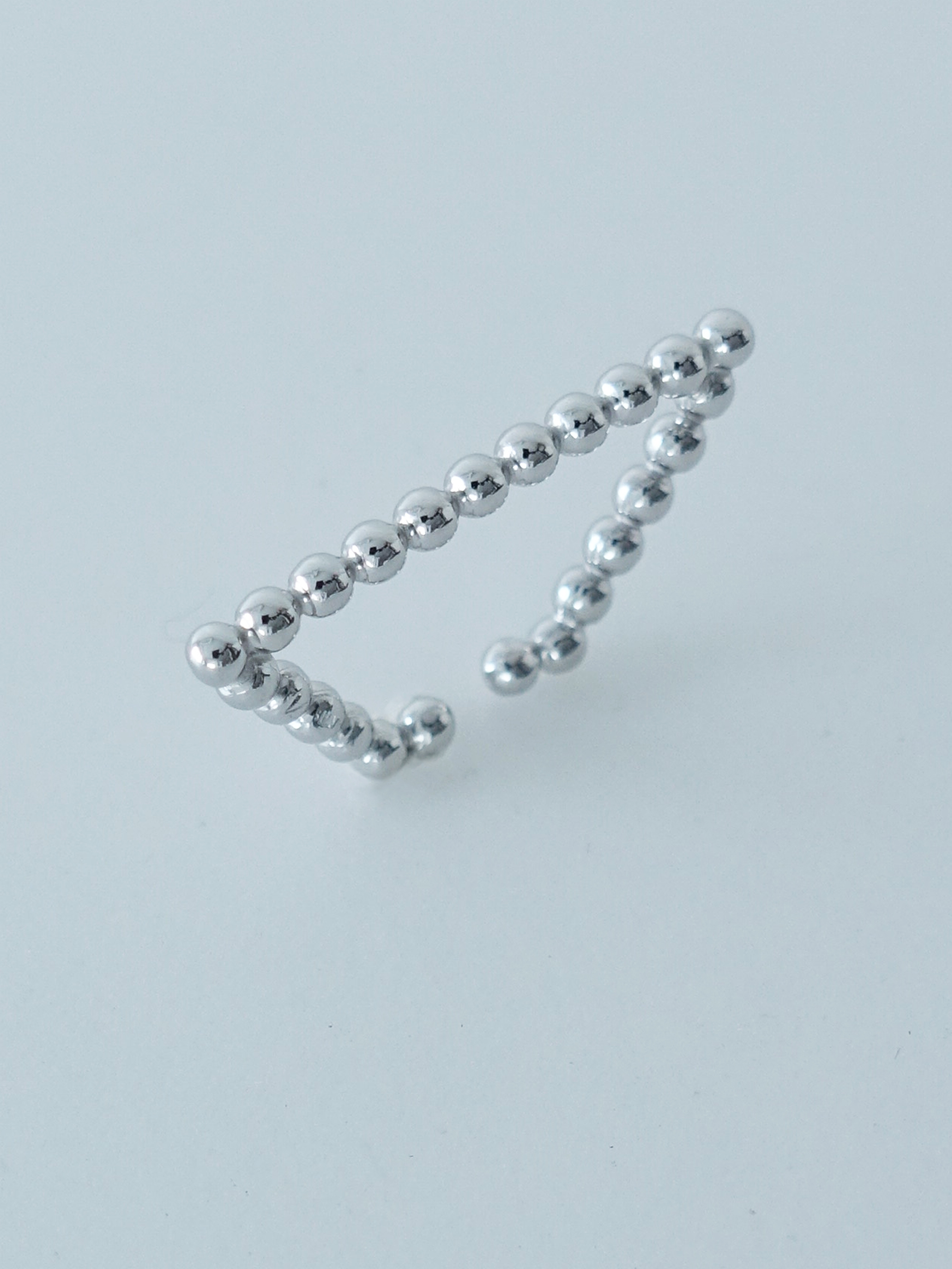 〈LINKING〉dots ear cuff SV