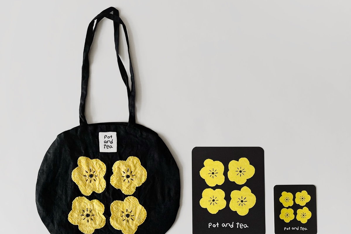 pot and tea | blouses