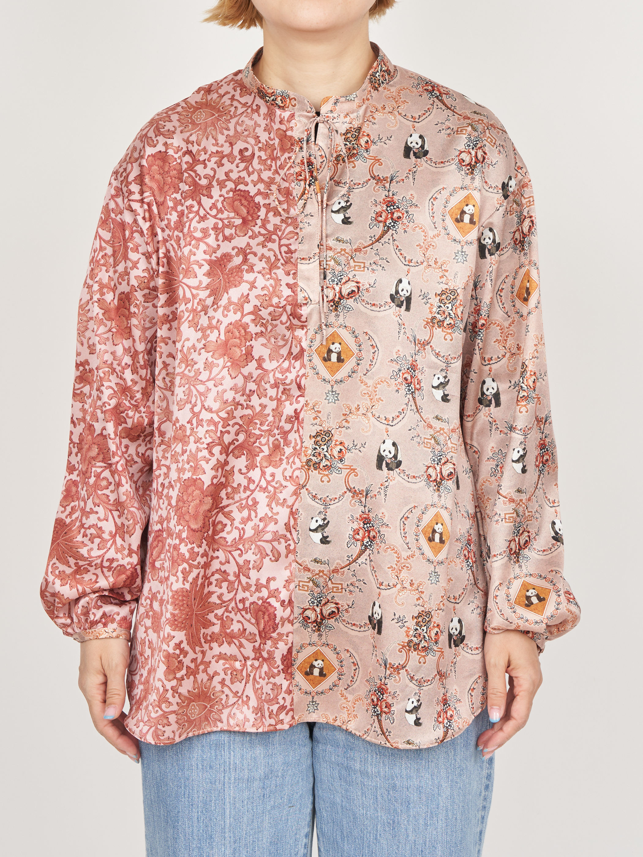 【受注商品】panda printed blouse・BEIGE×PINK