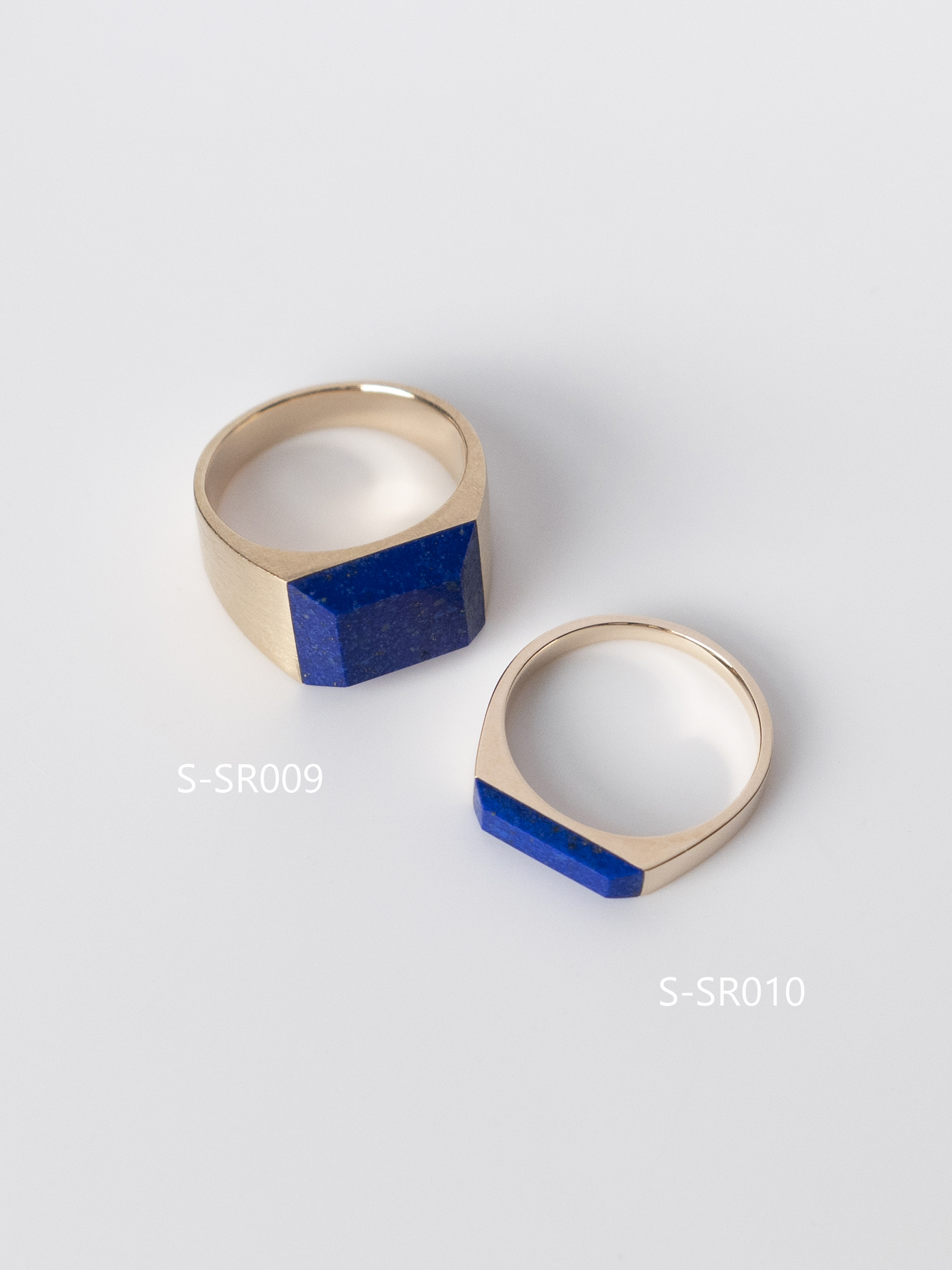 simmon official WEB SHOP | GEM SIGNET RING Lapis Lazuli