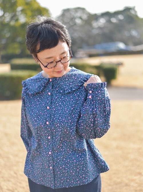 pot and tea | blouses