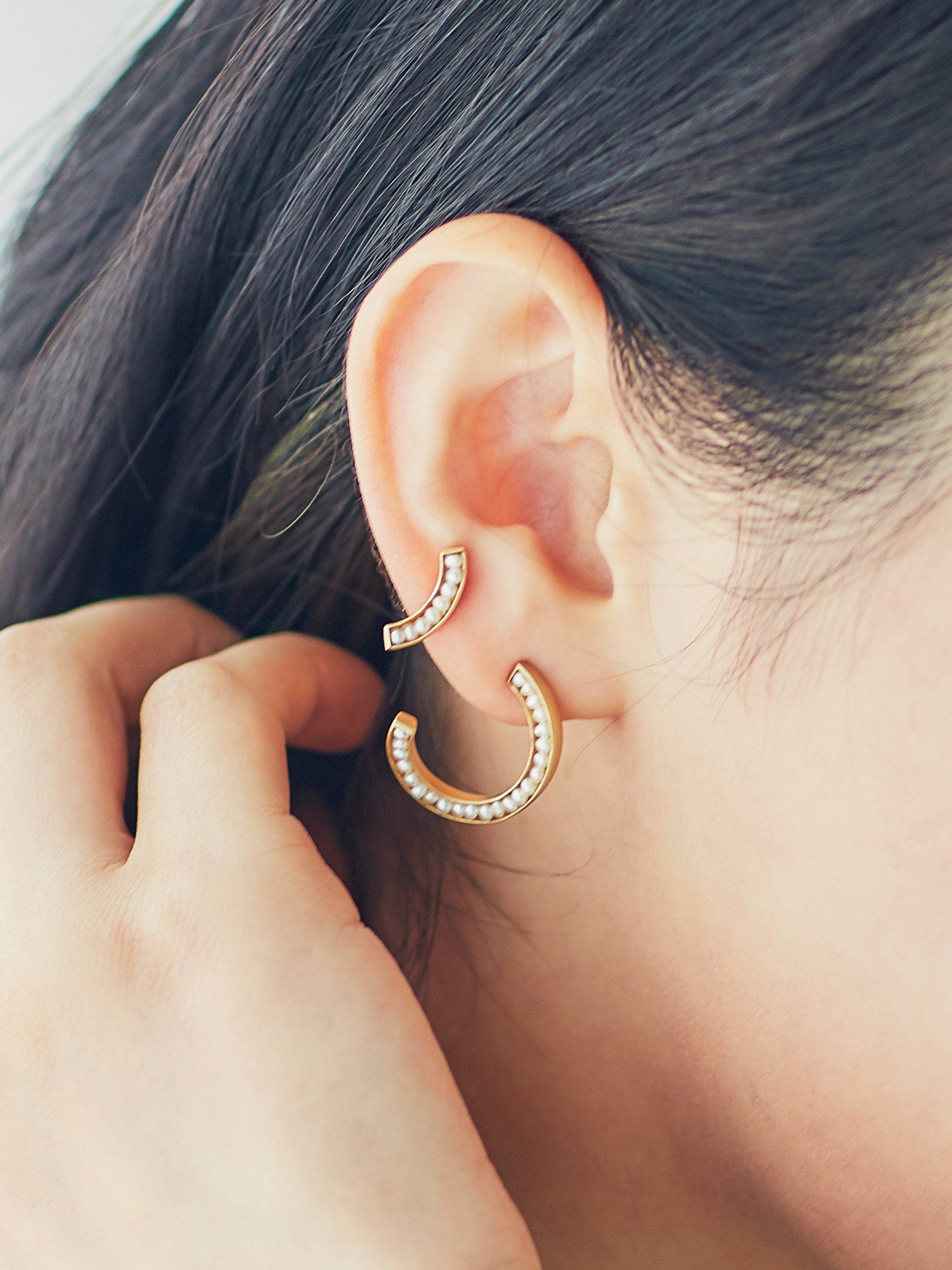 ●pearl earrings 1/4