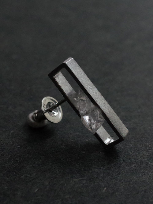 〈INSIDE〉quartz earring S