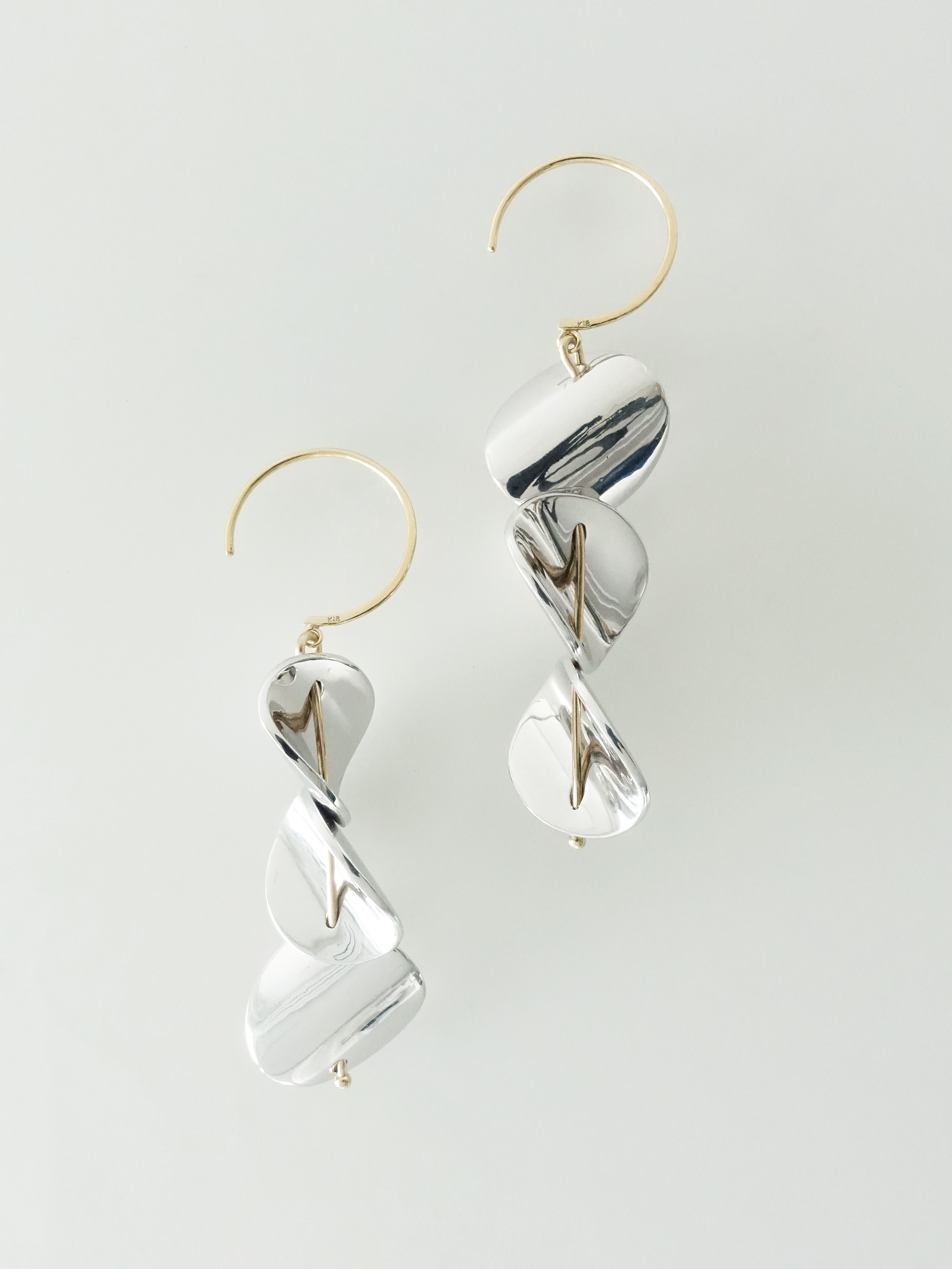 {a\u0026r#} twist earrings(silver)ピアス