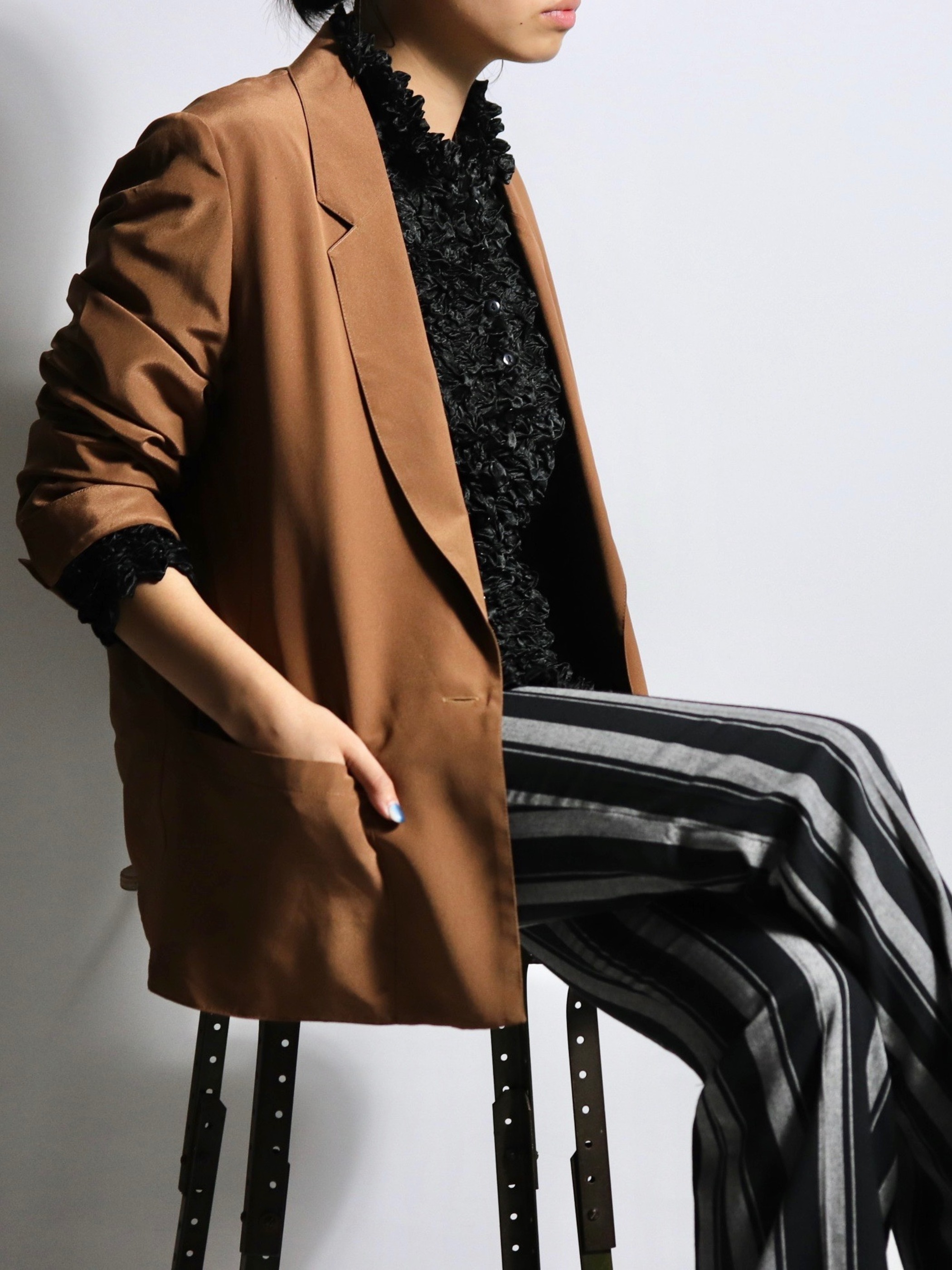 slit design sleeve jacket【brown】