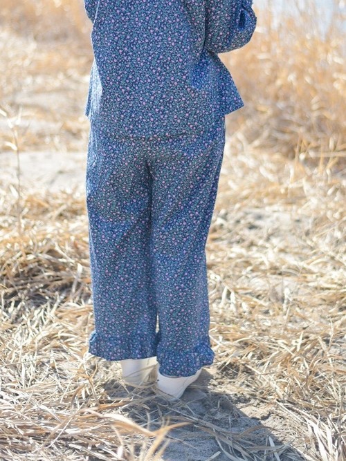 小花プリント裾フリルパンツ