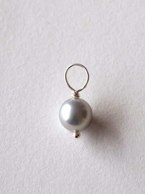 Pearl gray 2