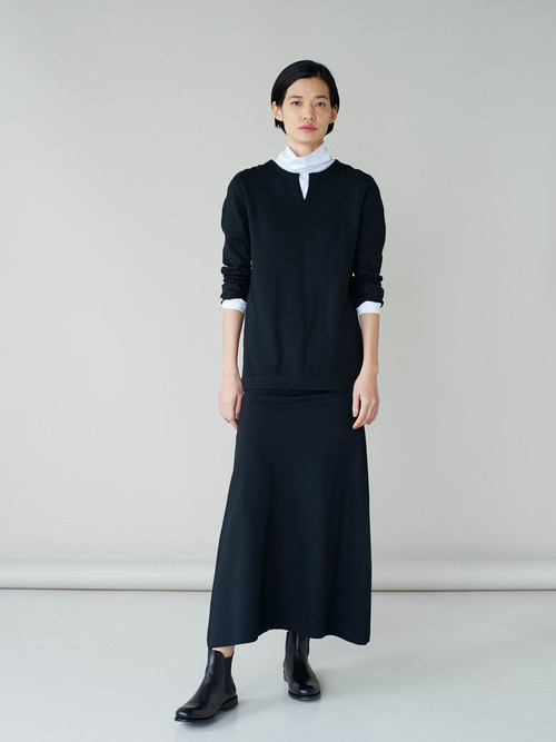 Work Wear collection Women’s V Necked Sweater Black(Vネックセーター・ブラック)