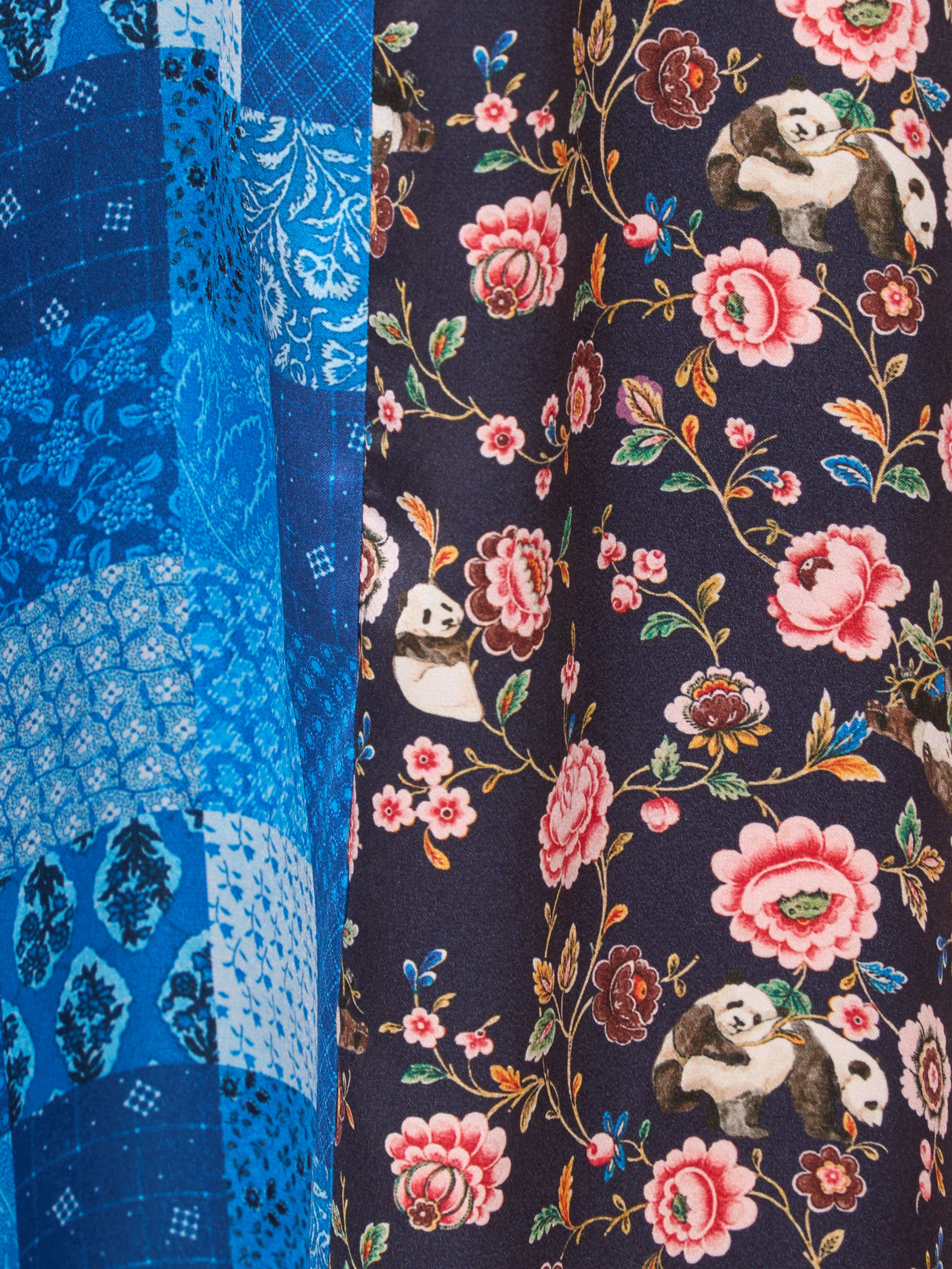 【受注商品】panda printed blouse・NAVY×BLUE