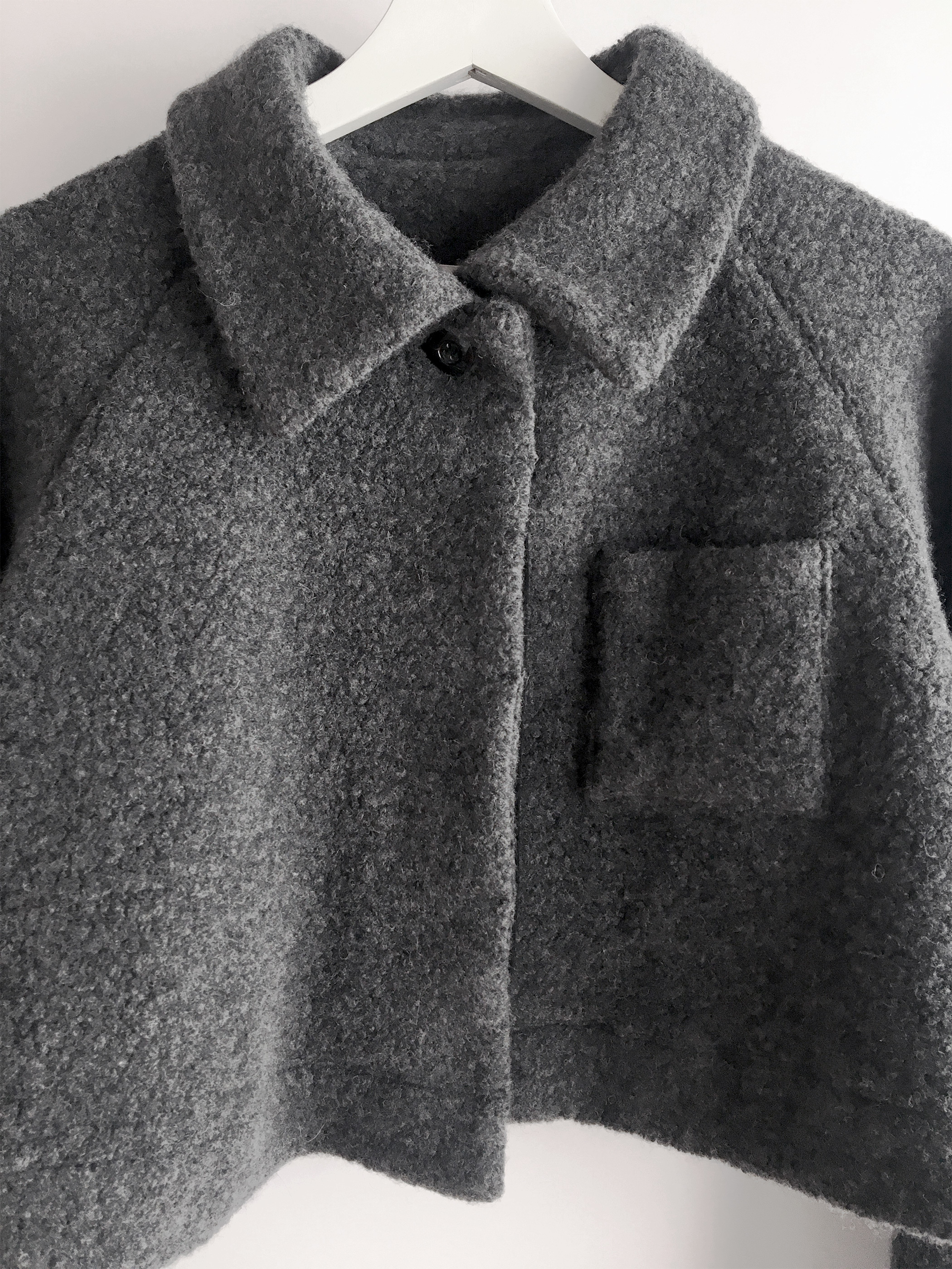 yuki shimane Boxy Cropped Jacket - BOA